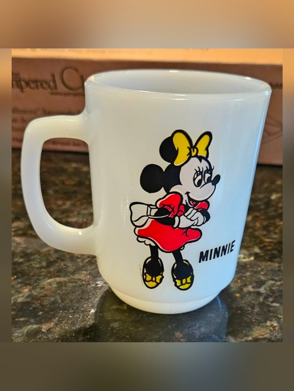 MILK GLASS MINNIE MOUSE CUP. Made in the USA! Mickey Disney. Pepsi.